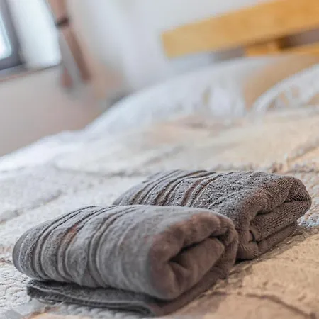 Buskovsky Mlyn 1580 3* Dolní Bousov