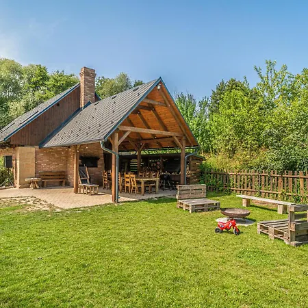 Buskovsky Mlyn 1580 Penzion Dolní Bousov