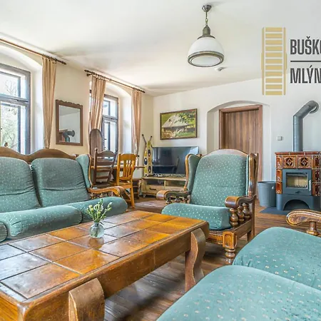 בית הארחה Buskovsky Mlyn 1580 Dolní Bousov