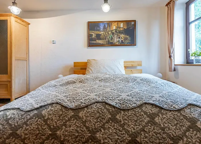 Buskovsky Mlyn 1580 3* Dolní Bousov