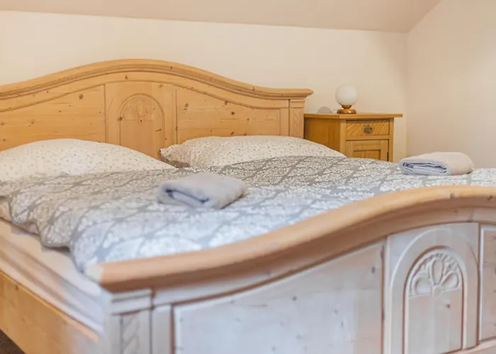 Buskovsky Mlyn 1580 Konukevi Dolní Bousov