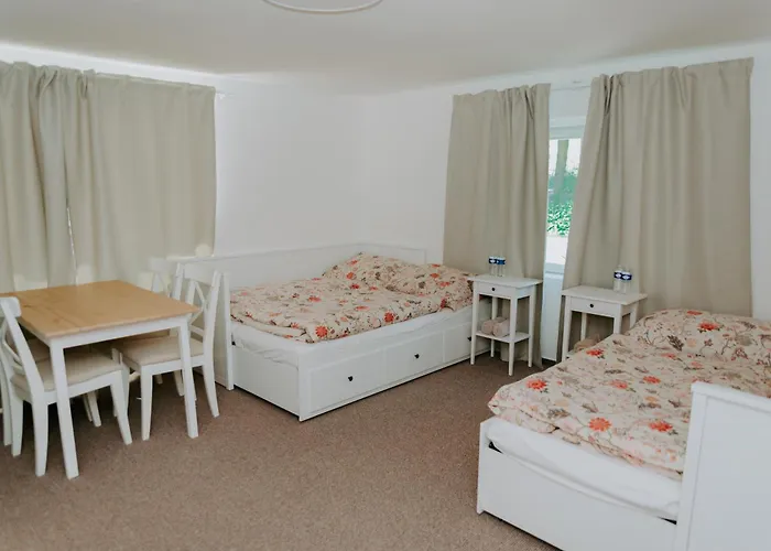 Buskovsky Mlyn 1580 Konukevi Dolní Bousov