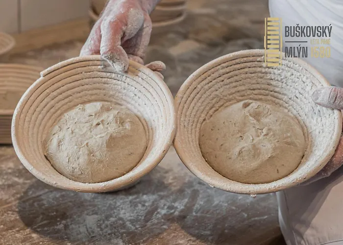 Buskovsky Mlyn 1580 Konukevi Dolní Bousov